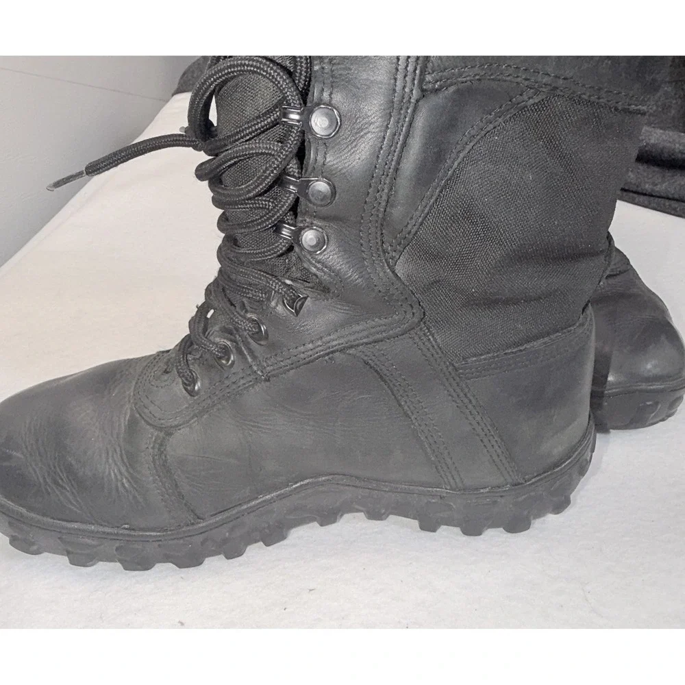 Rocky S2V 5073 Tactical Boots Mens 11 GORE-TEX Vibram 400g Insulated USA